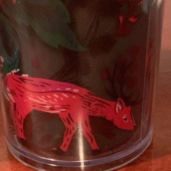 - 2022  Starbucks Tumbler Green "Enchanted Forest"with Flower Straw Topper - Picture 4 of 16